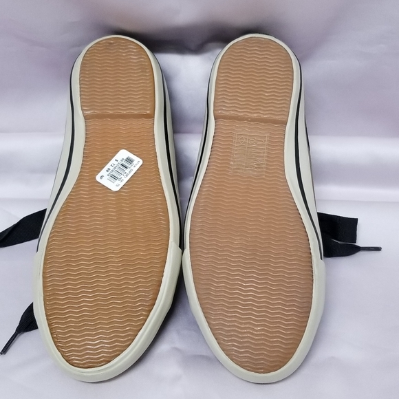 NWT Brighton "Safari" Ribbon Lace Sneakers - Picture 3 of 7